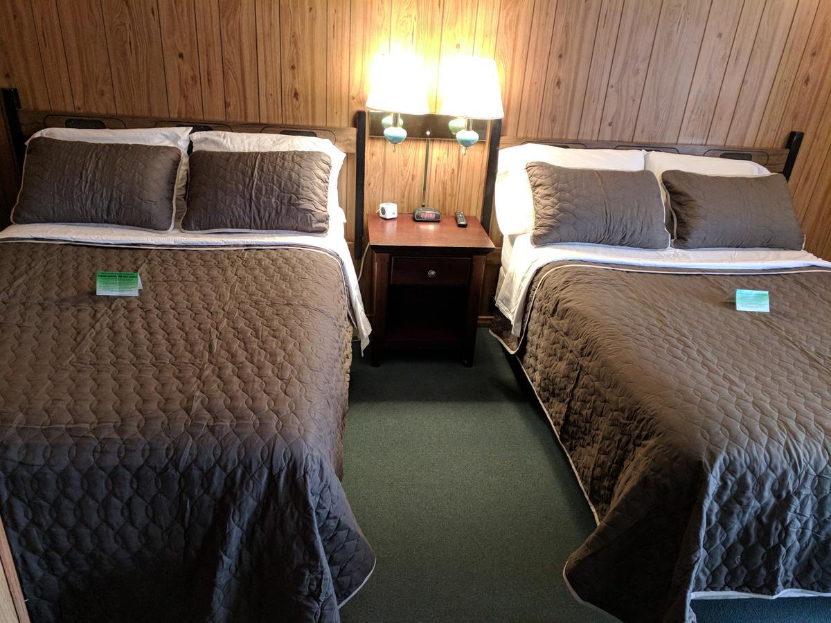 Lakeview Hotel